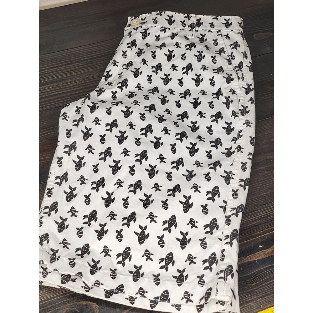 American Eagle Shorts Men's size  30 Fish Chino  Casual Beach Cotton‎